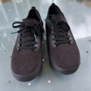 Vessi Women's Weekend Sneaker Black W8 - Waterproof Shoe